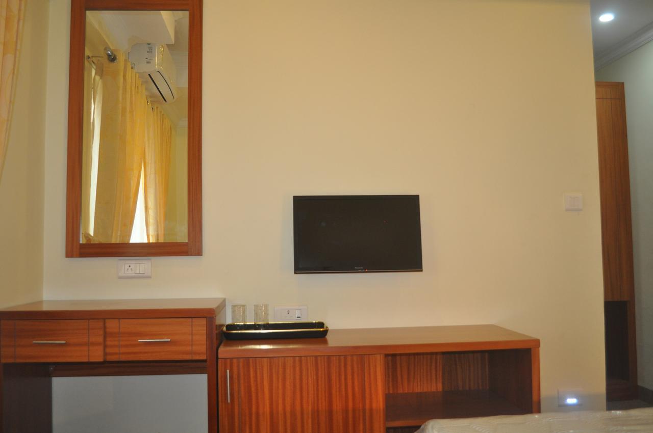 Vettoor Nanas Inn Ettumanoor 外观 照片